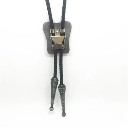 Retro Pattern Fashion Bolo Tie - Image 3